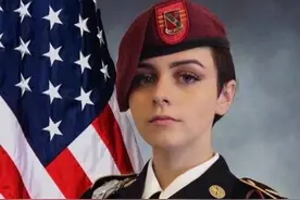 美国女兵的照片是真是假？偏假的原因有5个，冒充军人真的很难图片