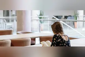 杨幂一句话上热搜：成年人，不要对任何人期望太高图片
