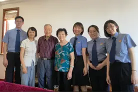 长大后，我就成了你！图片
