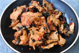 日本人最爱的“香料”，中国1块钱1把？炒肉时撒几片，太香了图片