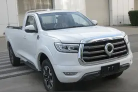 新车 | 长城炮乘用版单排皮卡实车曝光，货厢长度接近两米五图片