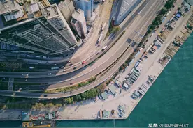 港股指数三兄弟，为何偏偏投资它？图片
