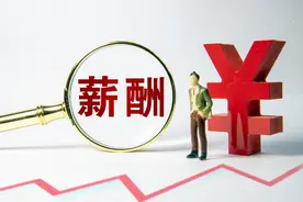 毕业生“冲刺”大厂：期待年薪20万以上，老员工面对“薪资倒挂”图片