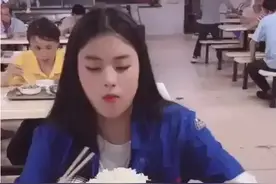 深圳，电子厂女工饭量太大，每次就餐都被人围观，无人上前追求图片