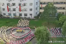 爱就大声唱出来——从江一中3000名学生用歌声表达对老师的祝福图片