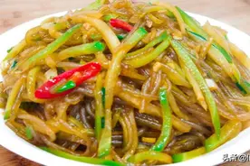 萝卜丝炒粉条好多人都做错了，难怪不好吃，饭店大厨教我这样做图片