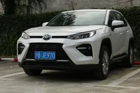 除了混动+四驱，看点还很多——试驾广汽丰田威兰达双擎图片