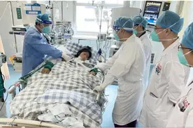 女子高烧三周都肯不去医院！为何要对自己这么狠...图片