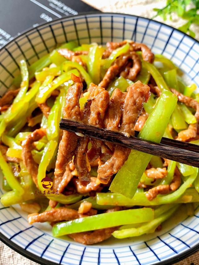 它含20种氨基酸，贵也要多给孩子吃，腌一腌再炒，鲜香软嫩好消化