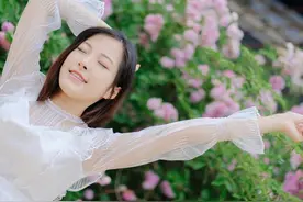 42岁女人的情感自述：不安分的心图片