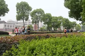 建在陕西咸阳的西藏民族大学，是一所不错的老牌二本大学图片