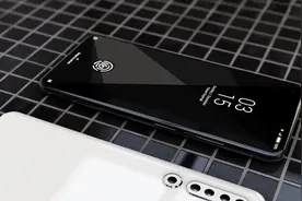 荣耀5G最新确认，双5000万+16GB大运存，这才是荣耀图片