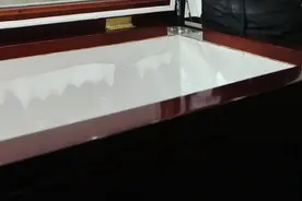 天津一菜市场抬出存尸冰棺，当事企业负责人：我就冻点鱼虾肉图片
