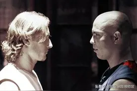 狼王和耐克分手接替因扎吉代言迪亚多纳，穿碎钉球鞋夺得大力神杯图片