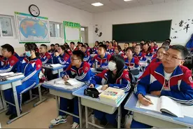 镜头记录长春中考生备考真实状态！68中初三学子“下战书”图片