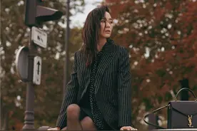 丝袜土掉渣？看了张钧甯的黑丝袜搭配之后，才发现什么叫高级感图片