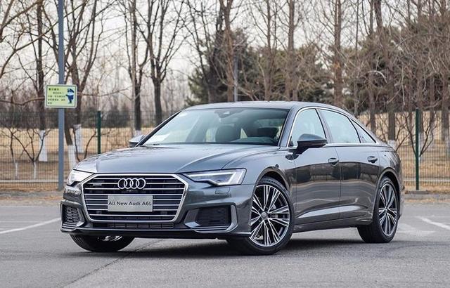 36万提了辆雷克萨斯ES300h，再开朋友奥迪A6L，车主：不能比