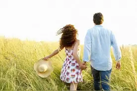 相识6天领证，杭州大龄姑娘卖房卖车，怀揣90万赴一场爱情之约图片