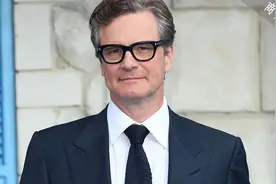 脸叔新恋情曝光？英国最会穿衣型男，私下却不修边幅图片