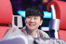 吴亦凡后林俊杰也出事，男星实名举报其与潘玮柏吸毒，被回应诽谤图片
