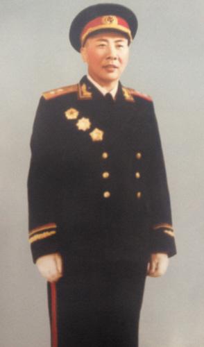 李大本事用一发炮弹诈降碉堡，开国中将更绝，巧施空炮计攻下炮楼