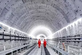 海底隧道是怎么建造的？和挖地铁一样吗？还真不一样图片