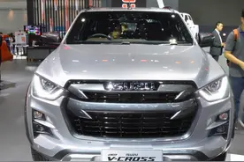 D-Max，配1.9T柴油引擎，升级爱信变速箱，越野家用都可图片
