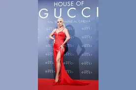 Lady Gaga 高清图，艳丽又性感，为什么欧美那么喜欢丰唇？​​图片
