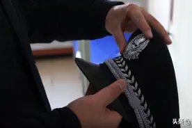 因为我是警察图片