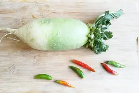 教你萝卜腌泡菜最快的做法，两天就能吃，没有亚硝酸盐视频封面