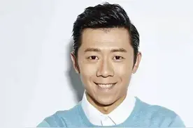 3岁父母离婚姑姑养大，5年见父亲4次，23岁爱上袁泉被赞金童玉女图片