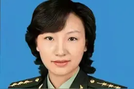 毛主席的唯一孙媳妇刘滨，26岁嫁给毛新宇，邵华：你应该去读书图片