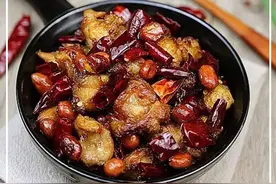 越吃越上瘾的「麻辣鸡脆骨」，美食不可辜负哦图片