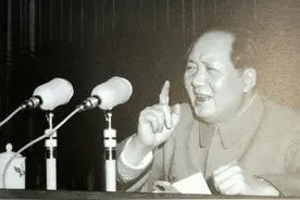 1958炮击金门真实瞬间，40分钟3万发炮弹，伟人奇招让美束手无策图片