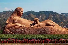 黄河母亲雕塑：值得前去游览图片