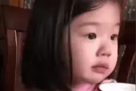 表情包：你看有人想理你吗图片