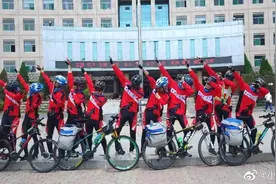 曾包下网吧和学生一起打游戏的“网红”教师，他的5点教育经验值得学习图片