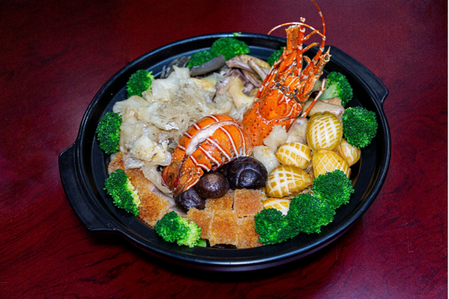 花胶花菇焖猪脚 2026年花胶花菇炖猪肉的做法