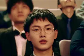 KPL五个位置公认的第一人是谁？对抗路Fly无悬念，射手位争议太大图片