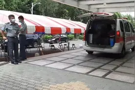拿炸弹当玩具？台军士兵训练被炸伤送医 疑似因捡到炸弹后嬉闹所致图片