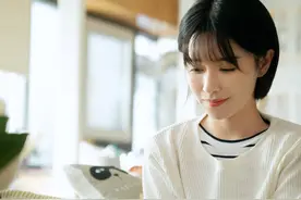 心理学家教你撩汉：如何引诱男人对你上瘾？图片