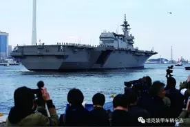 剑指中国潜艇——日本“加贺”号直升机航母服役（上）图片
