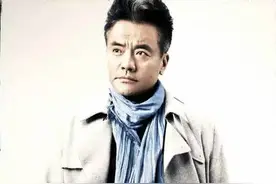 “一级演员”张秋歌，相识9天闪婚，与主持人妻子的恋爱在婚后图片