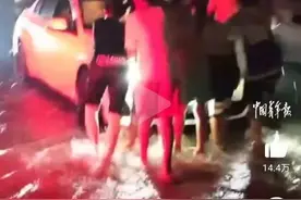 河南暴雨25人死亡！那个地铁幸存的女孩说：妈，我可能不行了…图片