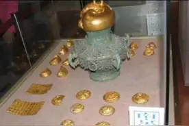 干活挖出“金疙瘩”，回家一称重达18斤！引发两大博物馆争抢图片