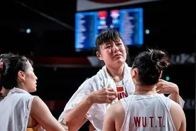 女版奥尼尔泪洒东京，姚明无奈离开，被安排赢球太难，公平哪去了图片