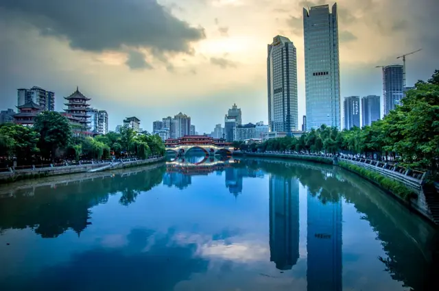 速看！升学迫在眉睫，外地户籍如何落户成都？这份攻略请收好