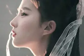 高校女生明星脸走红，外号“湖科刘亦菲”，被称为行走的招生简章图片