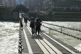 D3骑行川藏第三天二郎山－泸定－康定－折多山折多塘96km爬升3000图片