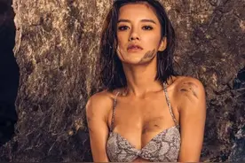 著名主持人伊一，写真照很美图片